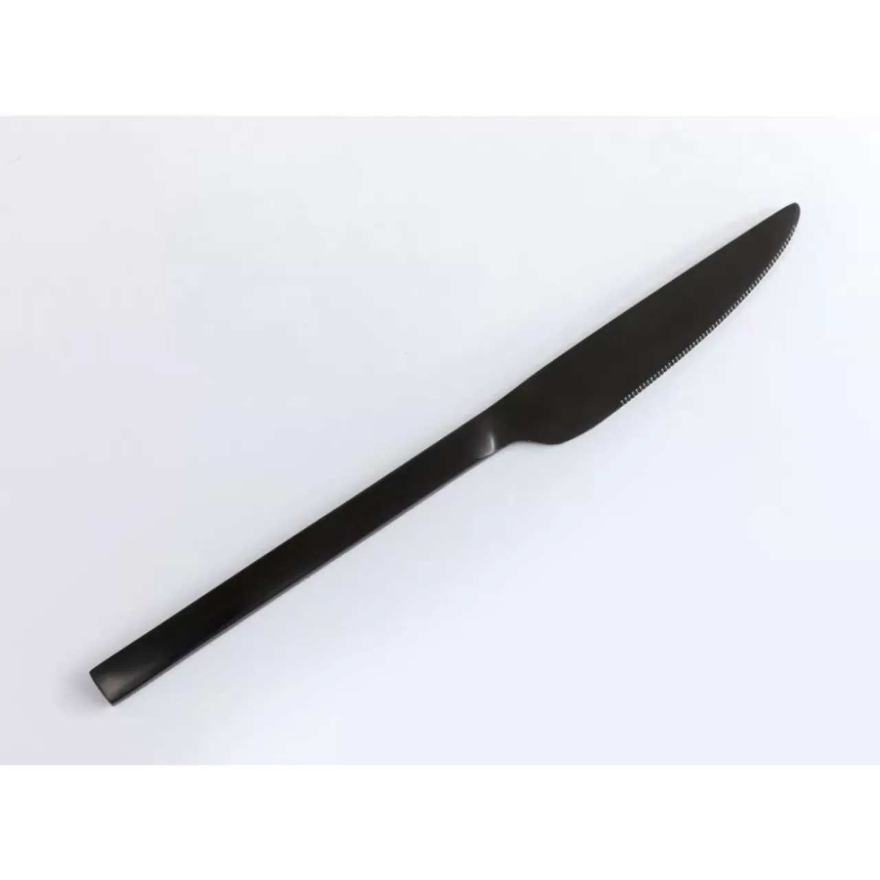 Geschirr & Tischaccessoires-KARE Design Besteck Gloria Matt Schwarz (16-Tlg.)