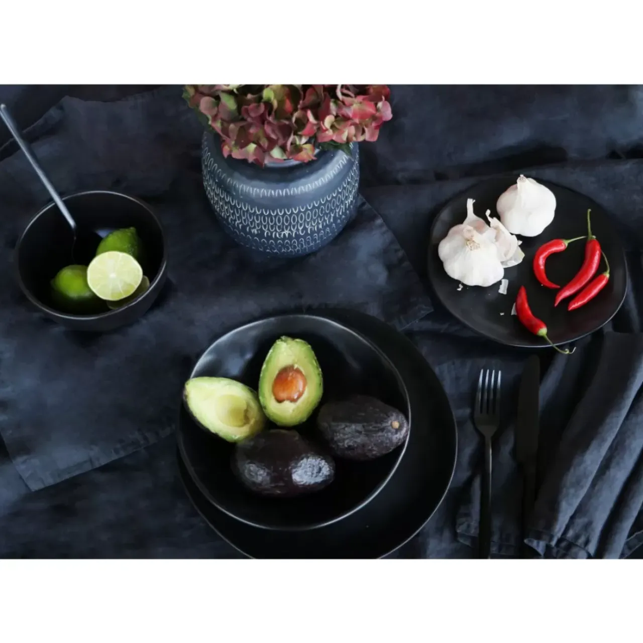 Geschirr & Tischaccessoires-KARE Design Schale Organic Black O15Cm