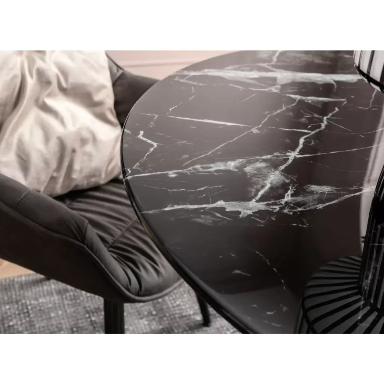 Tische-KARE Design Tisch Solo Marble Schwarz O110